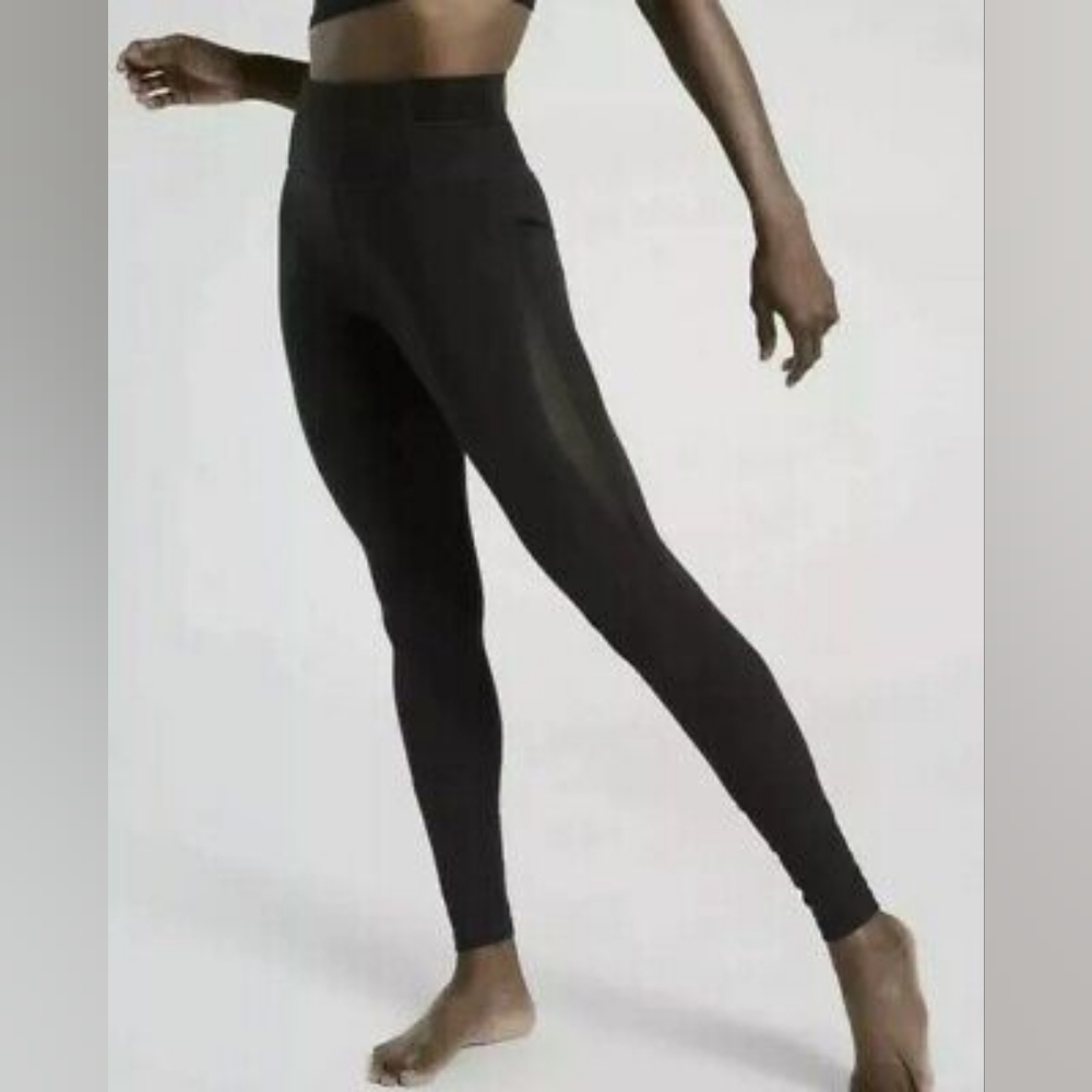 Athleta Black Aura Heel Tight